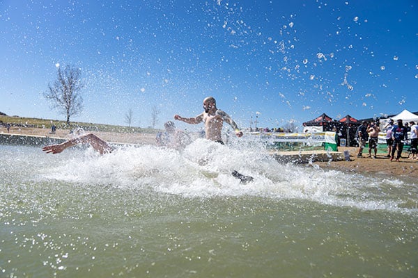 Polar plungers raise money for Wounded EOD Warrior Foundation in a Warren  warrior's memory > F.E. Warren Air Force Base > Features